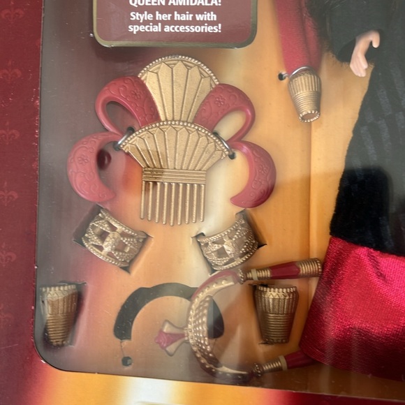 NIB Ultimate Hair Queen Amidala doll from Star Wars Episode 1 - Picture 3 of 7